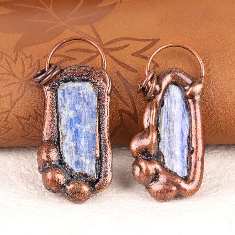 1991-Pingente retro de cianita natural, colar de bronze de pedra áspera de cristal azul irregular