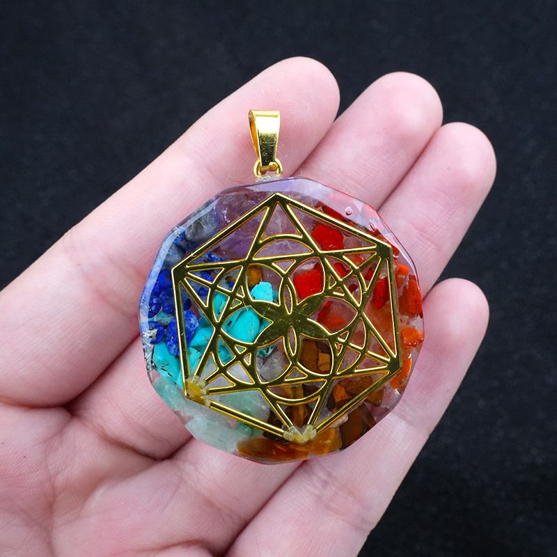 2324-Colar de pedra colorida hexagonal, pingente de pedra natural envolto em cola de resina