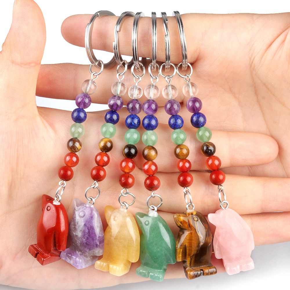 1961-Chaveiro de pinguim de pedra de cristal colorido, pingente de jóias de chakra, pingente de chaveiro de animal pequeno