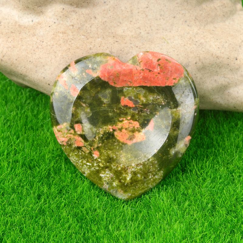 1695 uma pedra semipreciosa de ágata de cristal worrystone amor polegar pedra em forma de coração nepenthes cristal de cura pedra