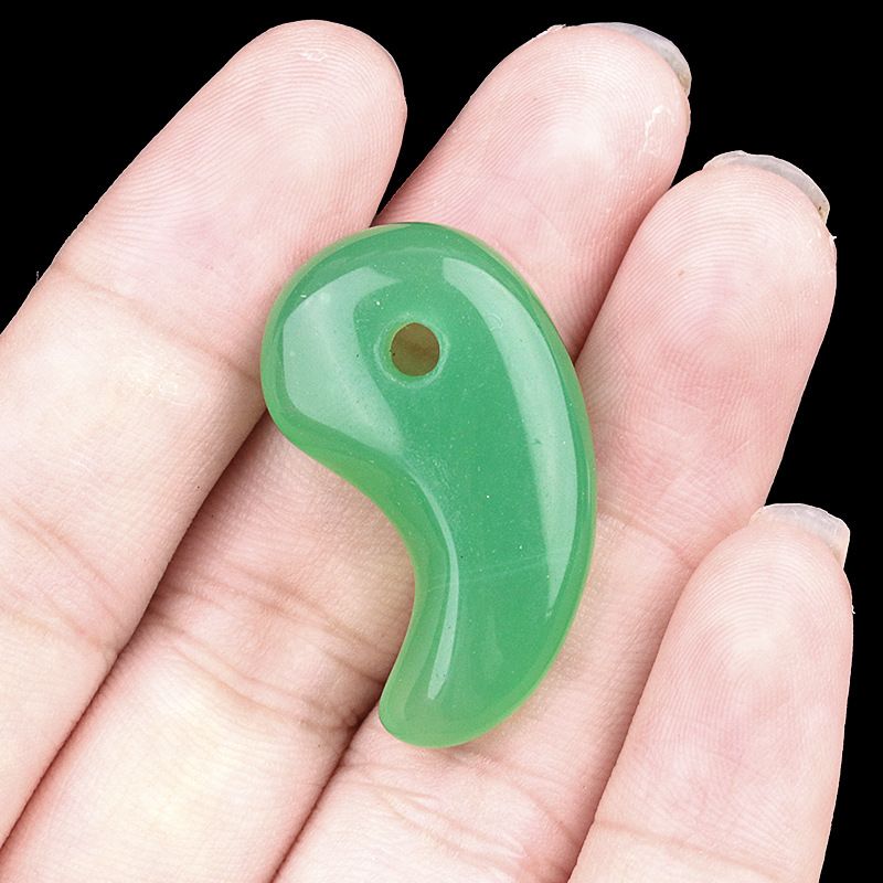 1212-Cristal natural 18X30 buraco 3mm gancho pingente de jade, anime yin e yang big dog Ibaraki vinho engolindo faca demoníaca Ji