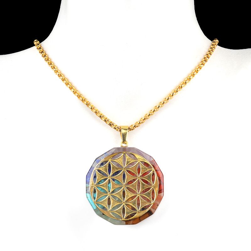 Colar de resina de cascalho de cristal colorido natural 2311 45 tipos de pingente de envoltório de pedra de cristal epóxi hexagonal