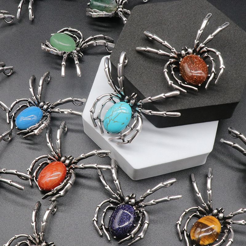 1585 Um pingente de broche de gema broche de aranha de cristal liga de ágata incrustada pingente de pedra preciosa