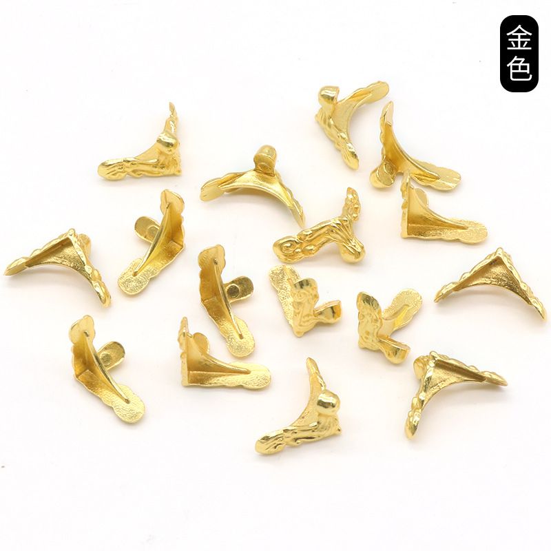 1065-Base pirâmide Estrutura de suporte de liga de quatro cantos Suporte de jóias ornamento de ouro e prata