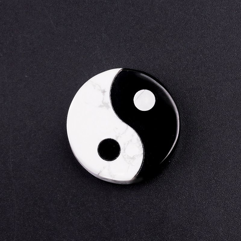 Pinho branco natural obsidiana emenda preto e branco tai chi yin e yang gossip logo punho decorativo pequeno ornamento