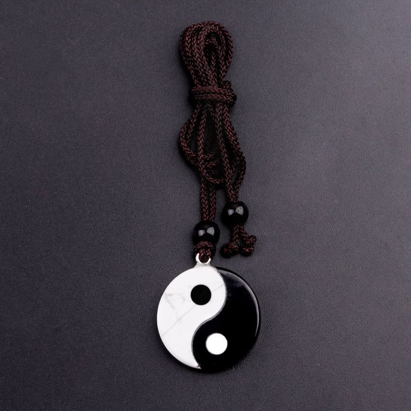Pinho branco natural obsidiana emenda preto e branco tai chi yin e yang gossip logo punho decorativo pequeno ornamento