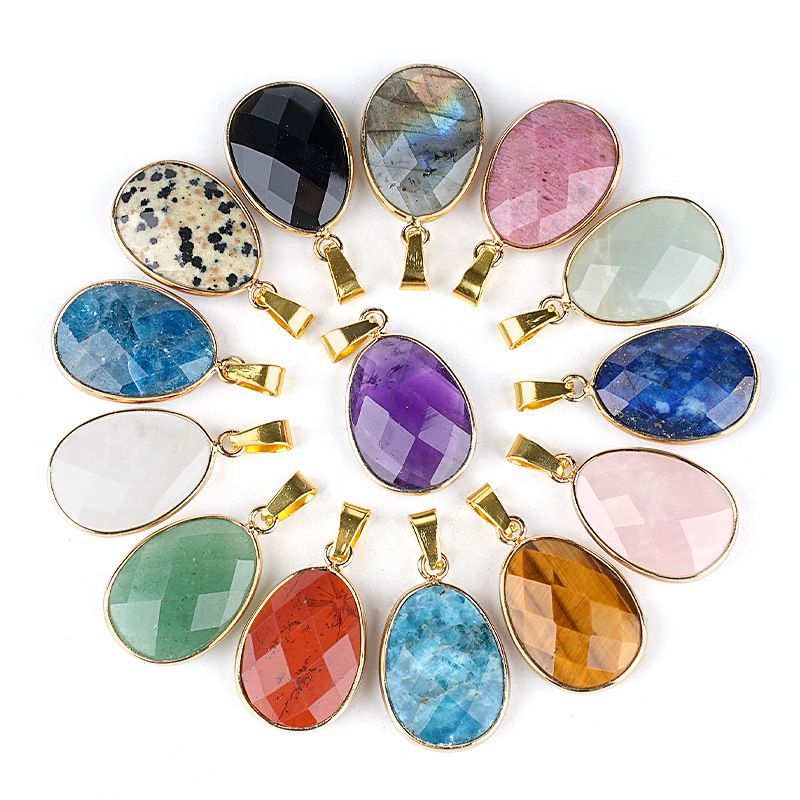 Pingente de seção de cristal natural, popular na Europa e América, colar de ametista de pedra semipreciosa com bainha de cobre oval
