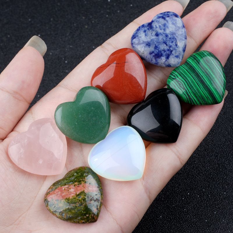 25Mm pedra de cristal natural amor pequeno ornamento pedra natural não porosa em forma de coração pedra solta