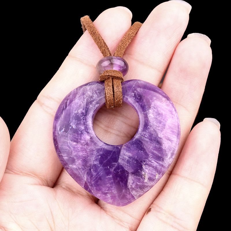 2042-Colar de amor oco de ametista natural, pingente de amor de pedra de olho de tigre de cristal em pó, joias de corrente de suéter em forma de coração.
