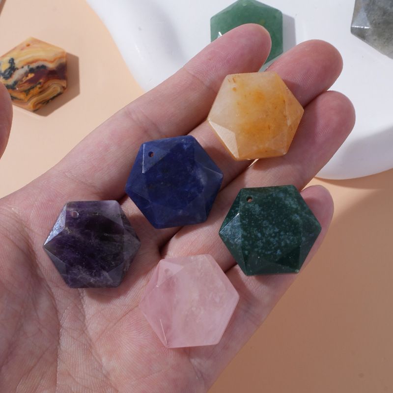 Acessórios de pingente de hexagrama de cristal natural Agate perfurado corte geométrico grande satélite colar de pedra