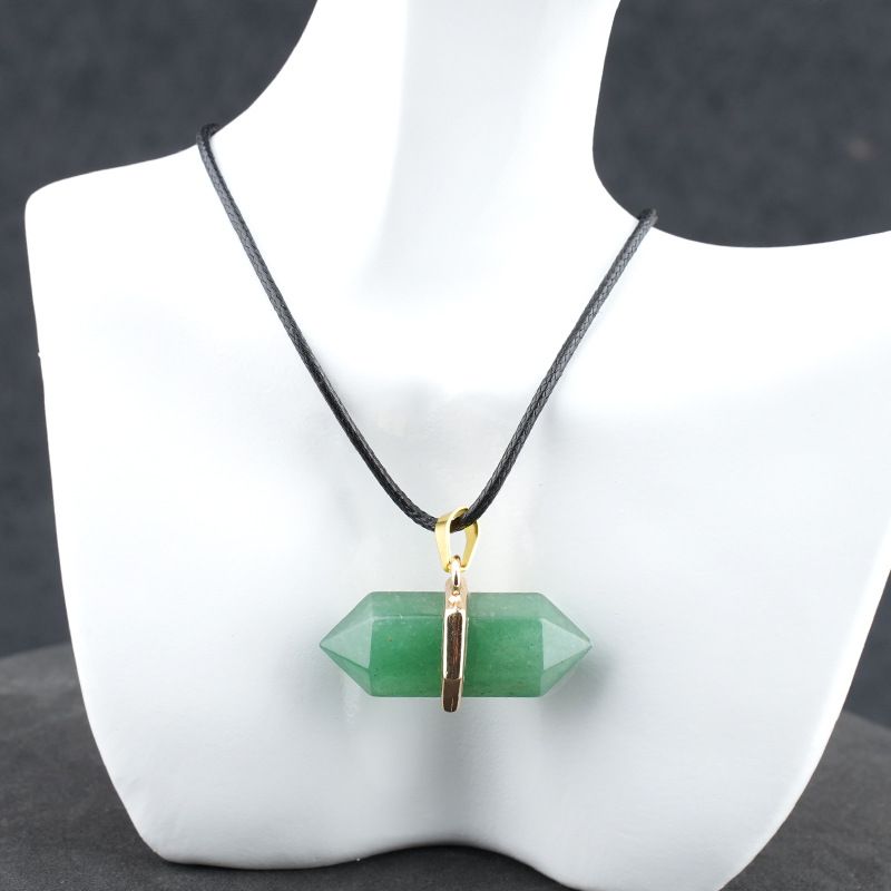 Colar de pilar hexagonal de pedra de cristal natural 13 * 36mm bala pingente de jóias DIY