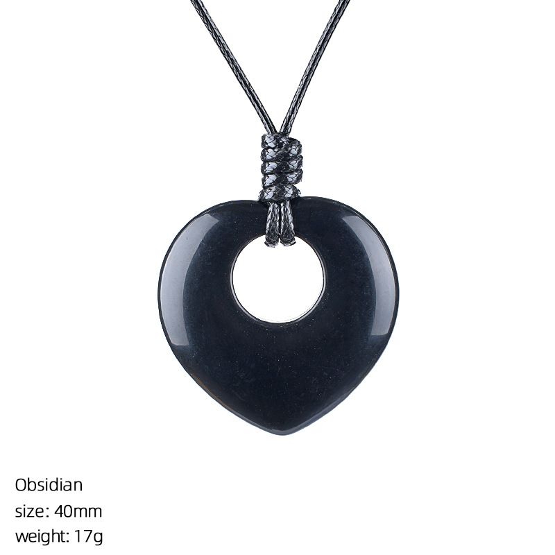 2442 Colar de amor de pedra natural de 40Mm, pingente de cristal natural ajustável tecido à mão retrô gravado em pedra áspera em forma de coração.