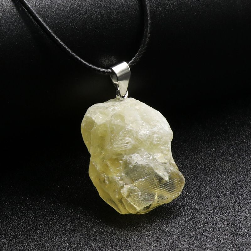 Pingente de pedra áspera, cristal roxo rosa amarelo e branco, olho de tigre Dongling jade pedra de uva, ágata Nanhong.