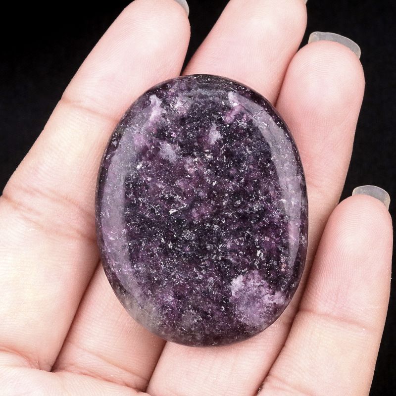 1537 Pingente oval oval duplo plano Worrystone irregular com letras ovais de cristal natural