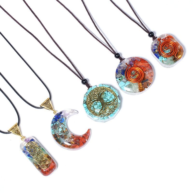 Colar de resina de pedra natural personalizado envoltório epóxi cascalho colorido polígono geométrico redondo pingente de meditação de ioga