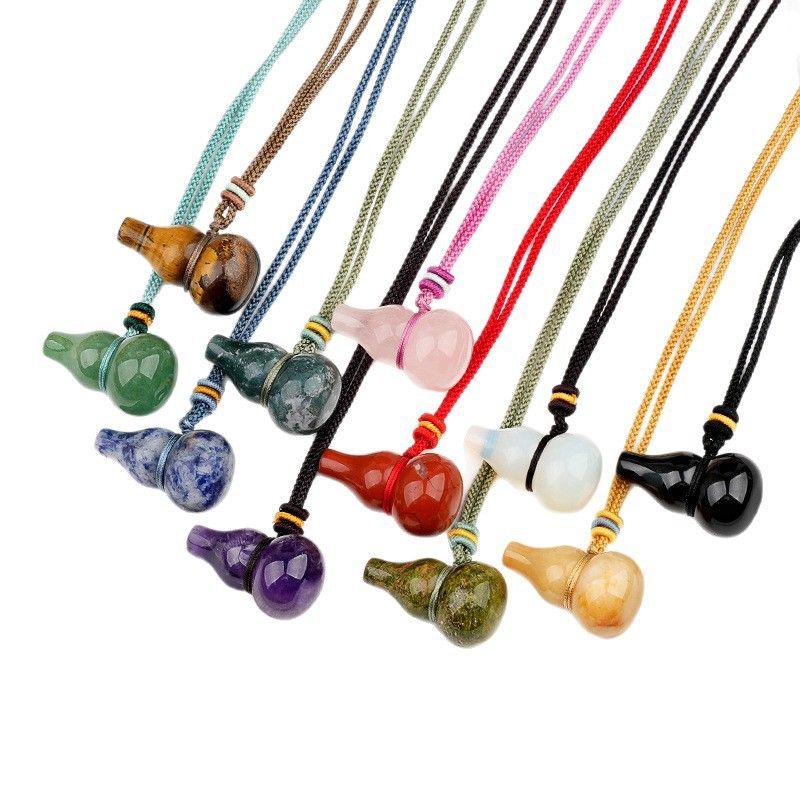 Colar de corda de cabaça de cristal natural roxo rosa e branco esculpido à mão pingente de pedra semipreciosa
