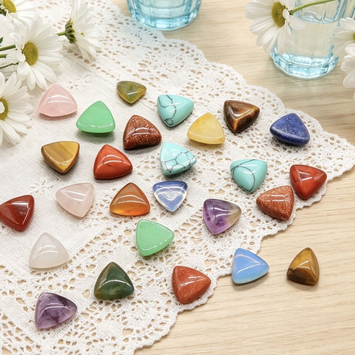 Superfície de anel triangular de 1226-10Mm, pedra de cristal natural única superfície curva triangular DIY jóias incrustadas com acessórios de pedra solta