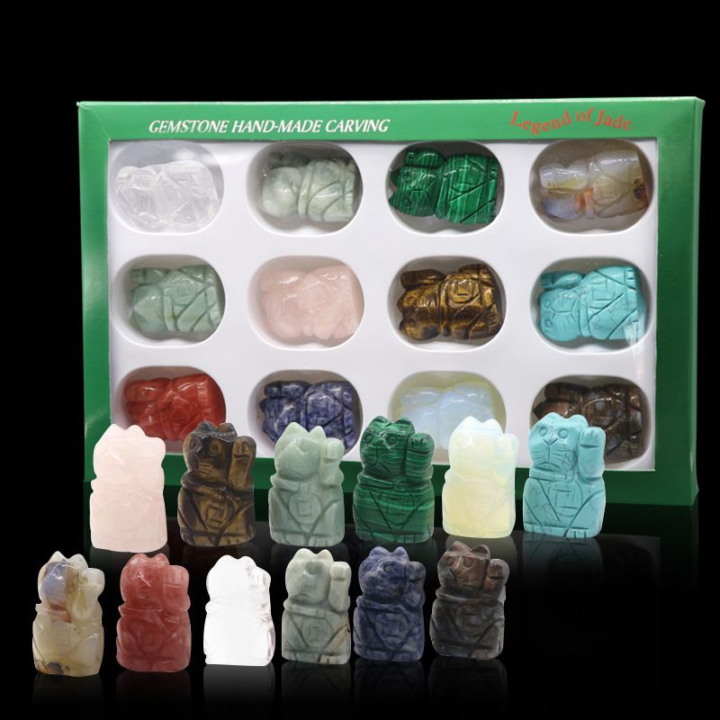 Conjunto de enfeites de escultura em jade de cristal de gato de 290-2 polegadas, artesanato em pedra preciosa em caixa de cores mistas.
