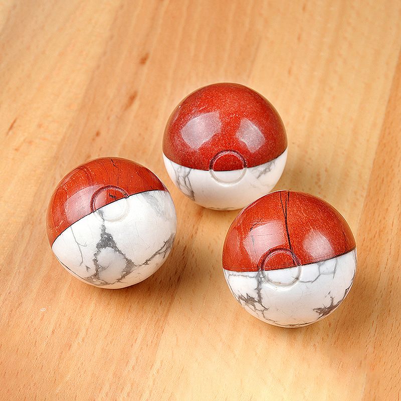 1638-Bola de emenda de jaspe vermelho de pinho branco natural, bola de jogo de elfo mágico de pedra semipreciosa de duas cores bola vermelha e branca
