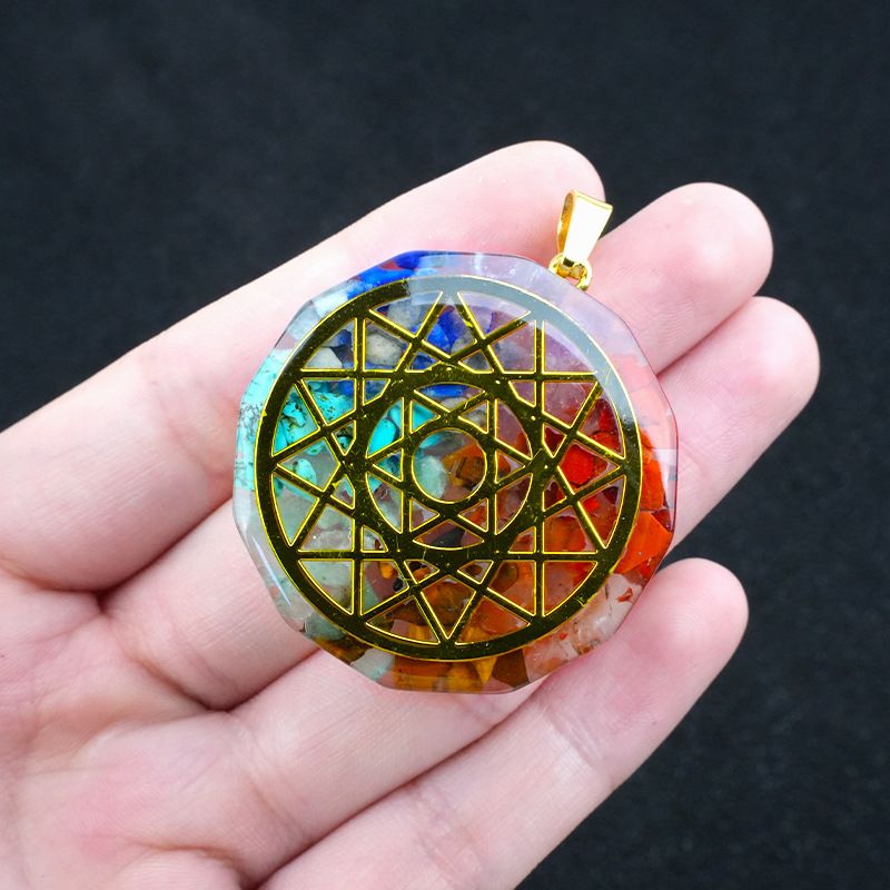 2324-Colar de pedra colorida hexagonal, pingente de pedra natural envolto em cola de resina