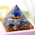 Nova pirâmide de 6,5 cm de resina de torre de cascalho de ouro azul Artesanato epóxi ornamento de mesa para casa