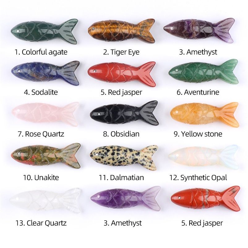 Pedra semipreciosa de cristal natural gravada em pingente de peixe pequeno tridimensional, pingente em forma de peixe de pedra olho de tigre.