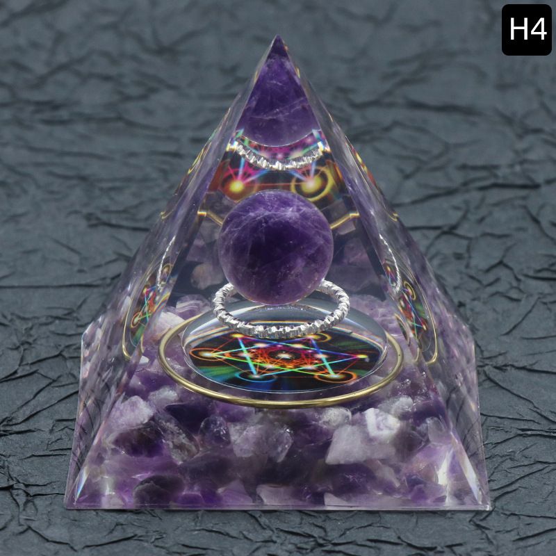 Ornamento de pirâmide de bola de cristal natural 1415-H, anel de suspensão de cascalho envolto em resina, ornamento caseiro, encaixotado.
