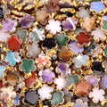 2071-20Mm pedra semipreciosa dourada flor de cinco pétalas, pingente de flor gravada em pedra de ágata de cristal