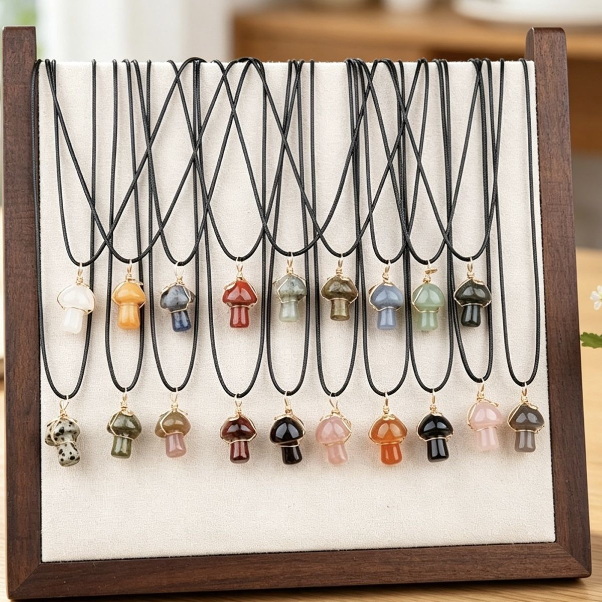 Pingente de cogumelo de cristal natural transfronteiriço de seda enrolada à mão bonito mini cogumelo DIY colar acessórios de jóias