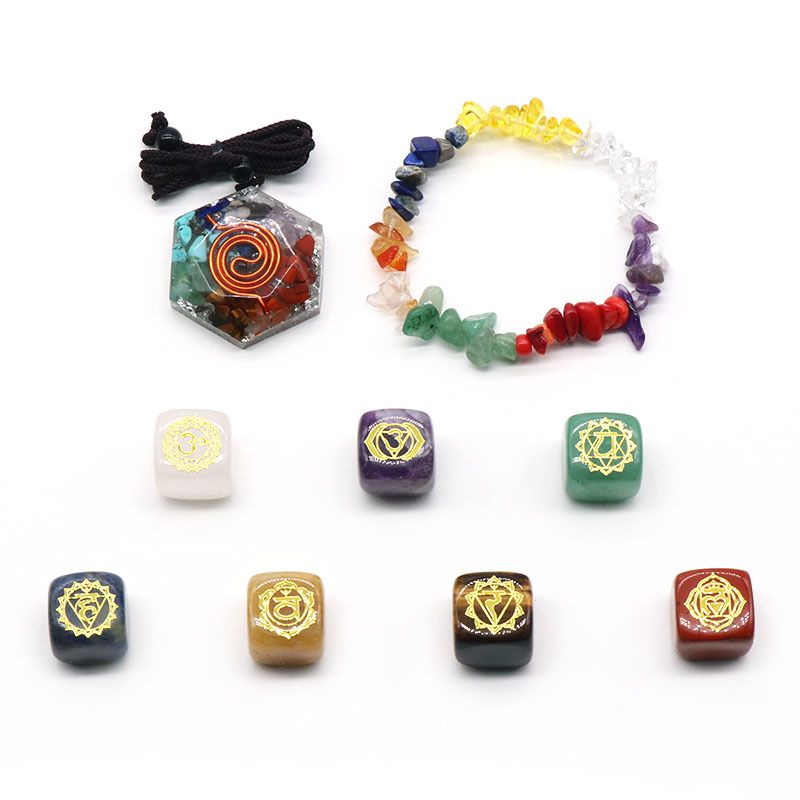 1539-Símbolo quadrado Yoga sete veias conjunto de cristal pulseira de cascalho de cristal, colar de resina epóxi de cascalho