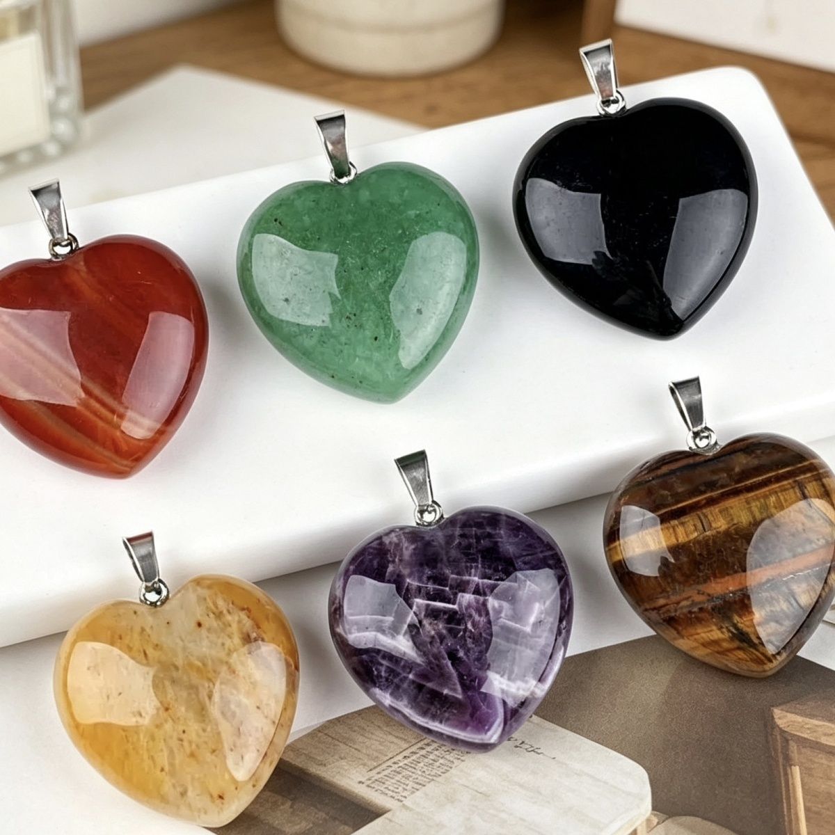 Pingente de amor de cristal natural de 30Mm, presente de Dia dos Namorados masculino e feminino, colar de coração de pêssego de pedra polida em forma de coração de pedra natural.