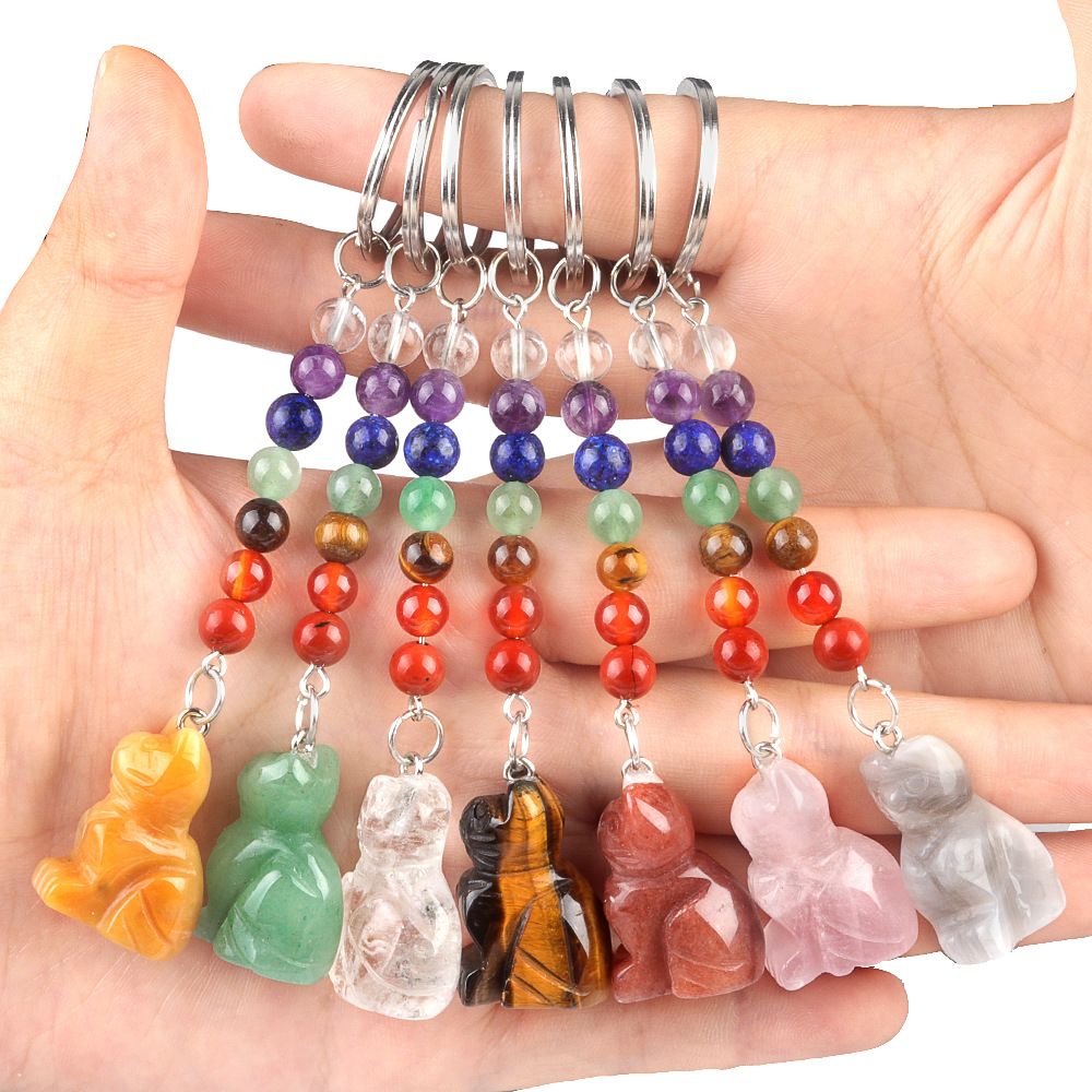 1956-Chaveiro de gatinho de pedra de cristal colorido, pingente de jóias de chakra, pingente de chaveiro de animal pequeno