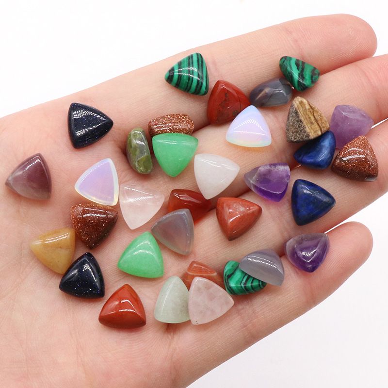 Superfície de anel triangular de 1226-10Mm, pedra de cristal natural única superfície curva triangular DIY jóias incrustadas com acessórios de pedra solta