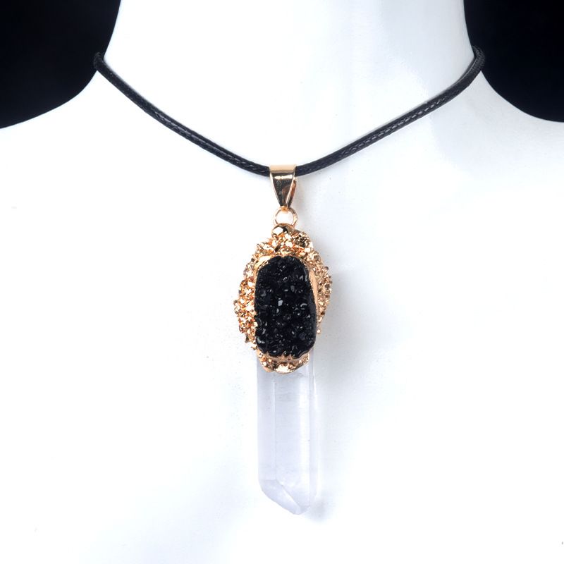 1757-Cristal branco natural pilar de pedra áspera pingente dourado pilar de cristal irregular incrustado acessórios de colar multicolorido