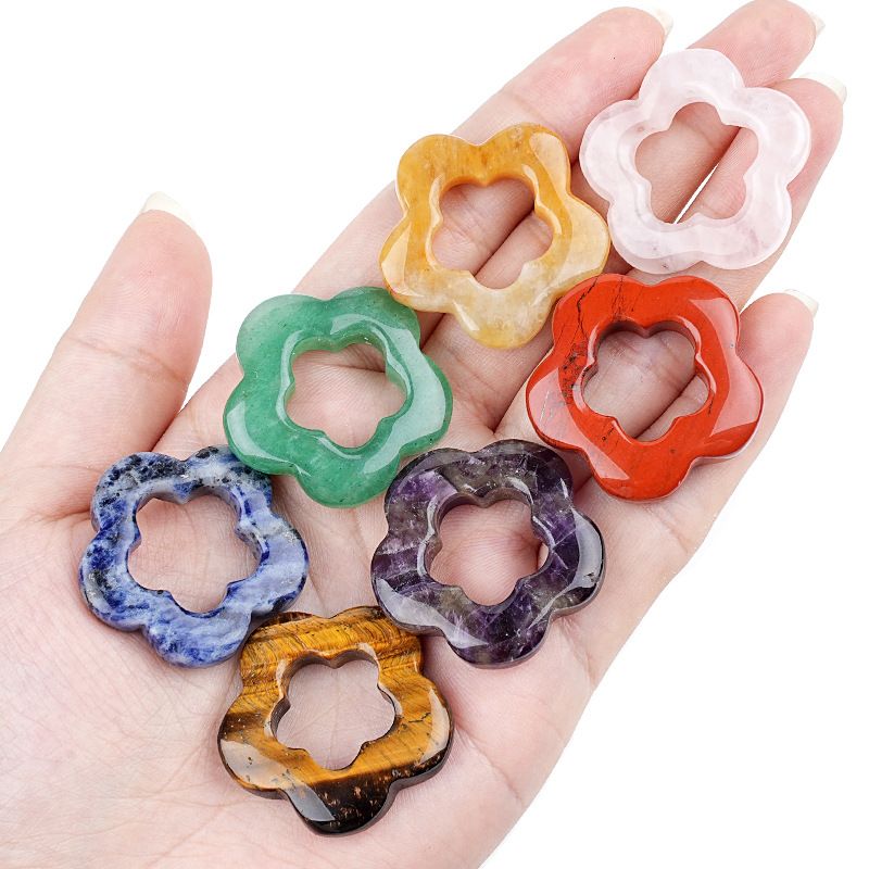 30Mm pingente de flor de cristal natural antigo DIY colar brincos pingente oco pedra áspera flor de ameixa acessórios de jóias