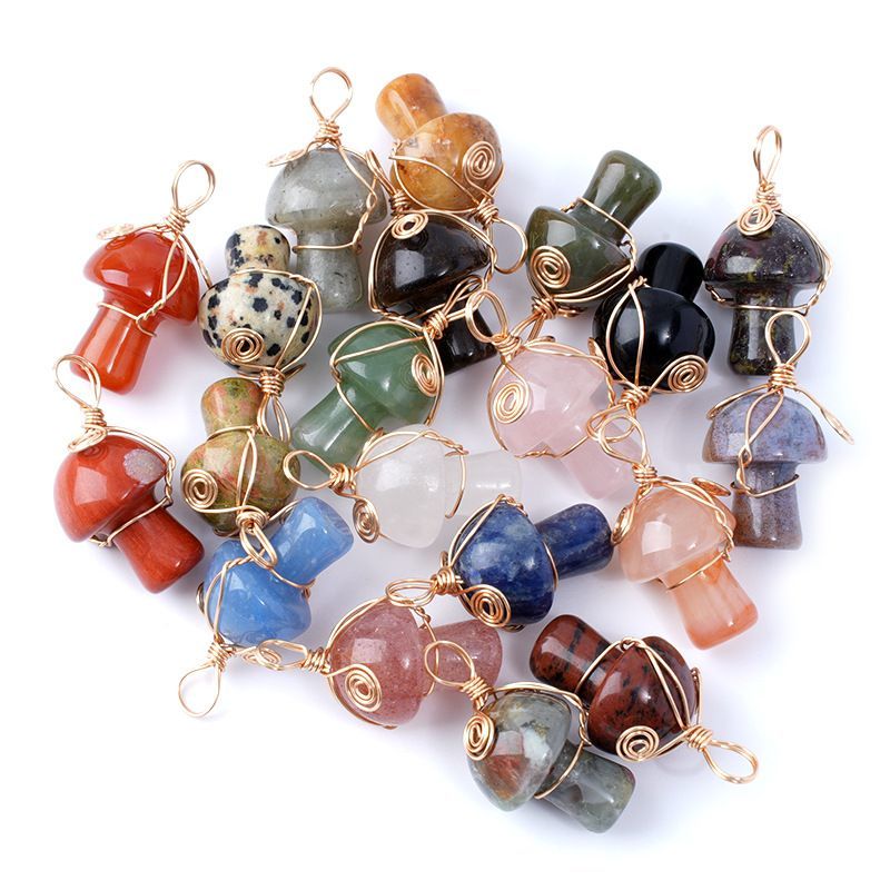 Pingente de cogumelo de cristal natural transfronteiriço de seda enrolada à mão bonito mini cogumelo DIY colar acessórios de jóias