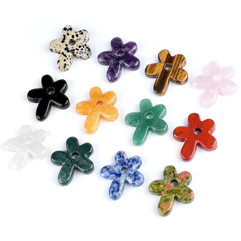 Pingente de flor de cinco pétalas de pedra natural colar artesanal antigo corrente de suéter decorativo em forma de flor pétalas de cristal natural