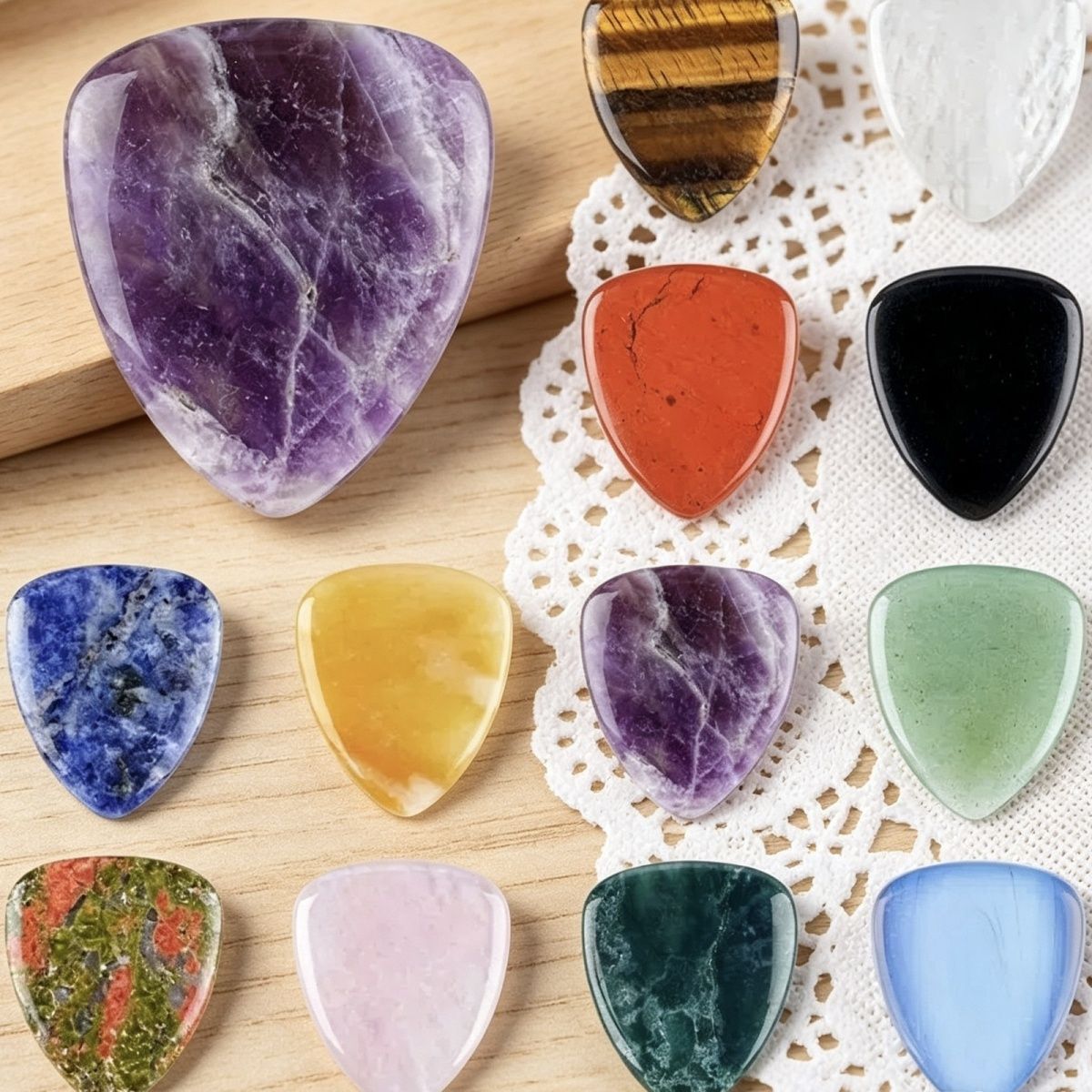 Escolha de guitarra de cristal natural Guitarra elétrica Baixo tocador de cordas Instrumento tocando Jade Ágata Escolha Presente