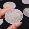 2182-Freedom Letras de cristal branco para aliviar as preocupações Pedra do polegar DIY adesivo de geladeira Tabuletas de aromaterapia para carro
