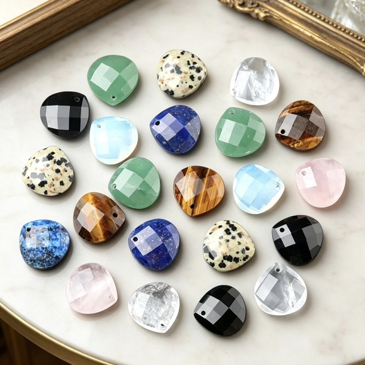 1622-Pedra de cristal natural facetada rosto pingente de gota de água triangular DIY colar brincos acessórios pingente de jóias