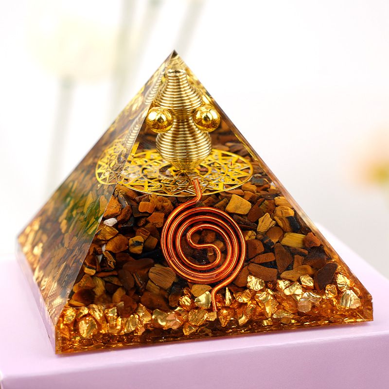 Ornamento de pirâmide de 6,5 cm Resina epóxi de cascalho natural para casa Presente de enfeite de mesa