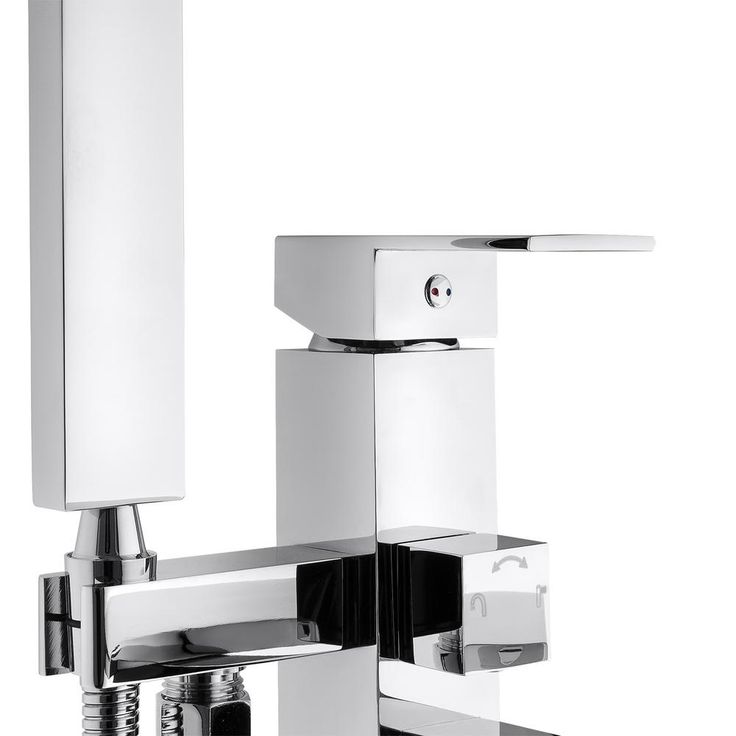 1-Handle Freestanding Floor Mount Roman Tub Faucet Bathtub Filler with Waterfall Style and Hand Shower in Chrome