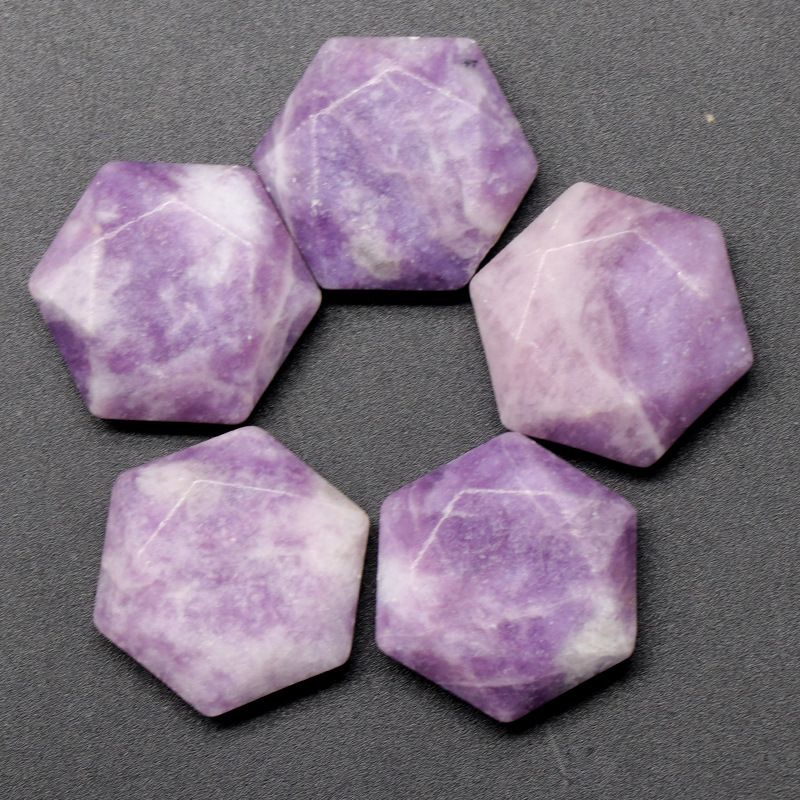 Venda quente de cristal natural pedra semi-preciosa hexagrama jogar pedra solta não porosa ágata poliédrica grande ornamento de satélite