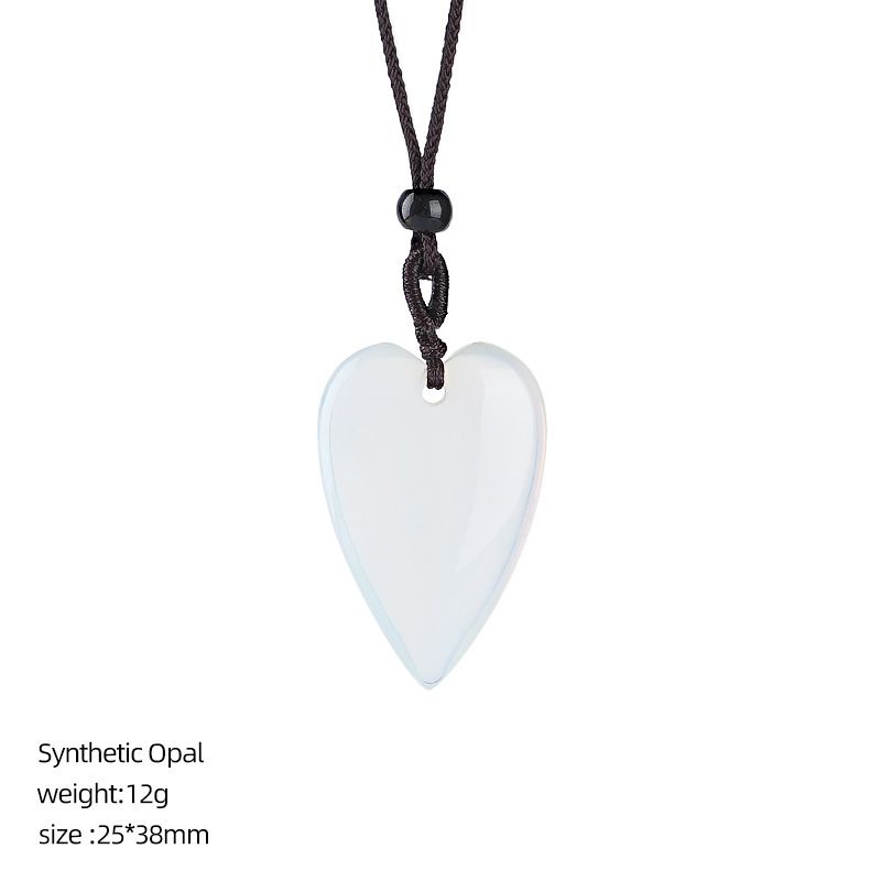 Colar de amor de cristal natural de 40mm, pingente de coração de pêssego de pedra de ágata gravado em forma de coração.