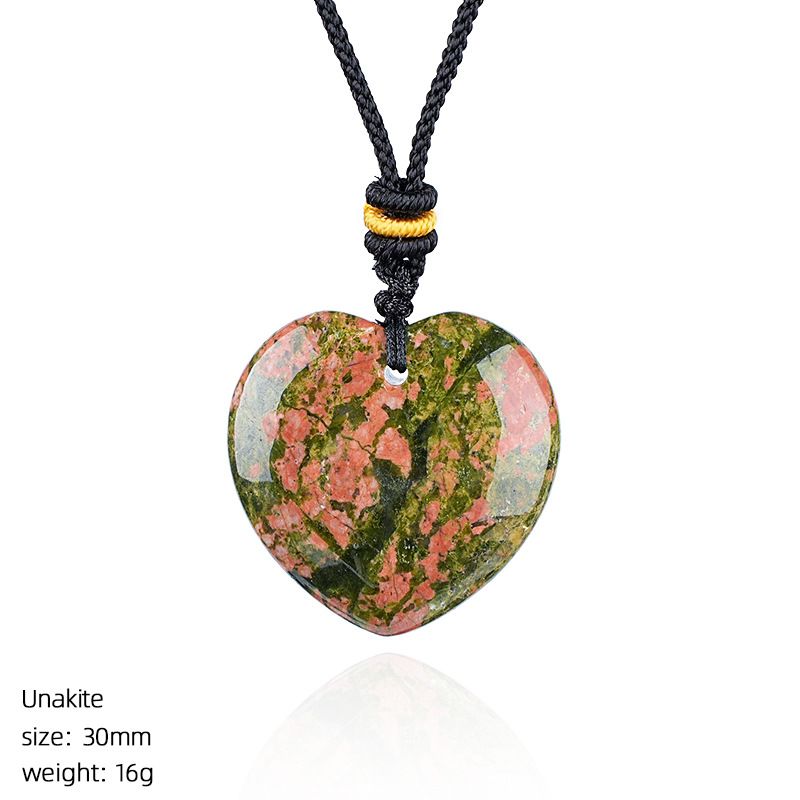 Colar de amor de cristal natural de 30Mm, pingente de coração de pêssego de pedra áspera simples para homens e mulheres do Dia dos Namorados com gravura em forma de coração de pedra natural.