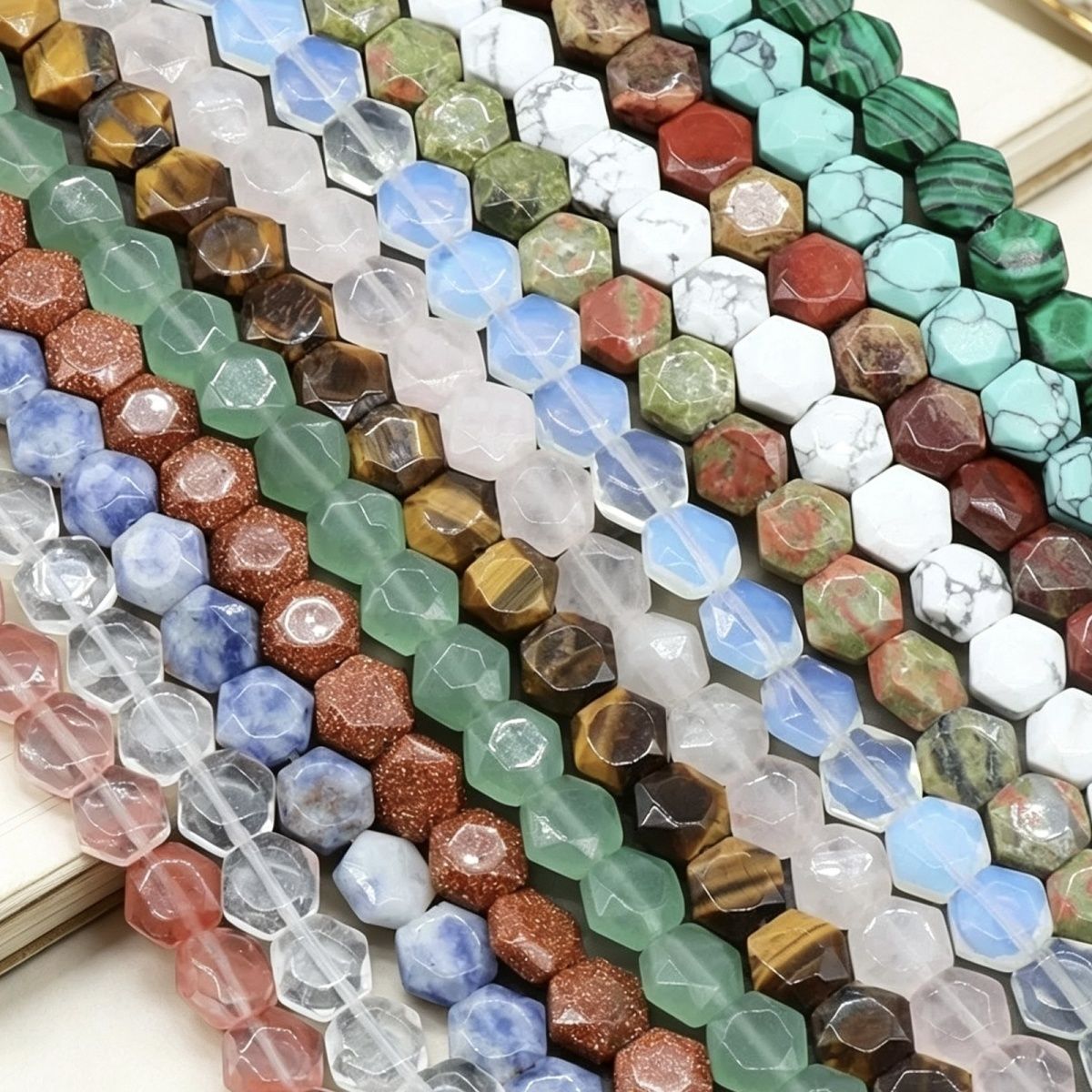 1425-8Mm corte hexágono, pedra de ágata de cristal hexagrama contas soltas DIY pulseira colar material de jóias